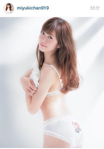 NMB48渡辺美優紀がキュートな下着姿を披露  ファンは大絶賛「めっかわ」