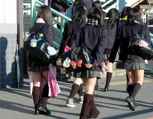秋田県の男子は寒くてもコートを着ない?Twitterで大反響