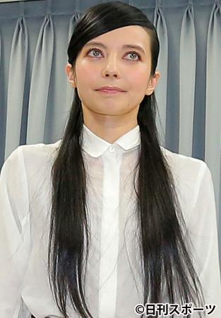 ベッキー、９番組の出演見合わせ方向…事務所申し出 （日刊スポーツ） - Yahoo!ニュース