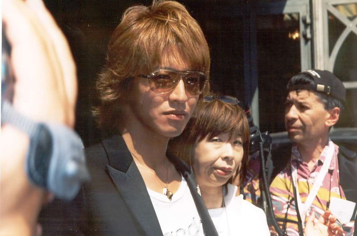 【SMAP】中居正広、木村拓哉への感謝コメント拒否していた！楽屋も1対4で別々