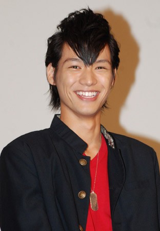 有名人！残念な髪型選手権！