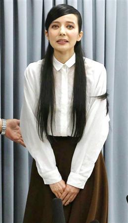 ベッキー、不倫イメージ払拭できるか　“釈明会見”は「スポンサー向け」 （夕刊フジ） - Yahoo!ニュース