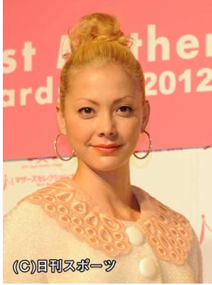 甲斐智陽氏「ANNAはどうしようもない女」「すっぴんはしわだらけ」→名誉毀損で土屋アンナが訴える