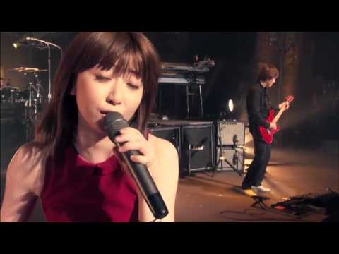 Every Little Thing / Shapes Of Love（from「ELT 15th Anniversary Concert Tour "ORDINARY"」） - YouTube