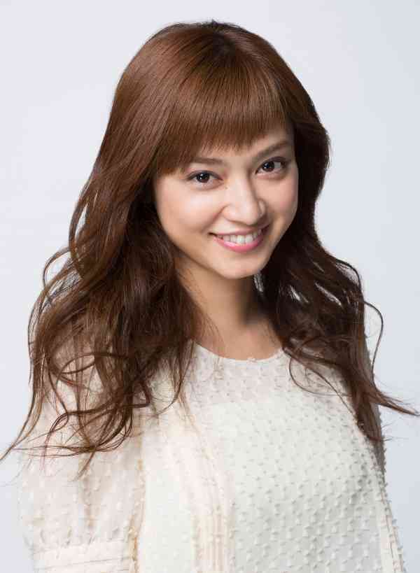 ロングヘアが似合う芸能人