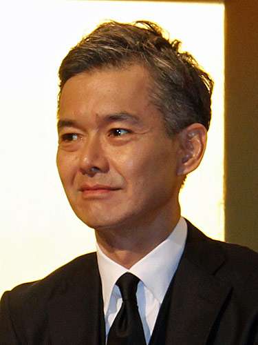 渡部篤郎、30代元ホステスと夏にも再婚へ　中谷美紀とは昨夏破局