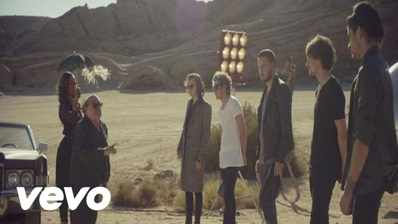 One Direction - Steal My Girl - YouTube