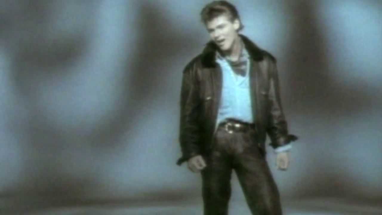 a-ha - Stay on these roads [HD 720p] [Subtitulos Español / Ingles] [Vídeo oficial] - YouTube