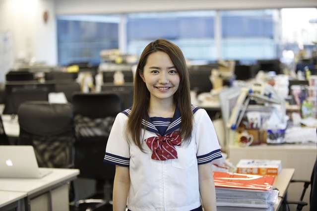 女子高生社長の椎木里佳氏、他社サイトからのソースのコピーを認め謝罪 - ライブドアニュース