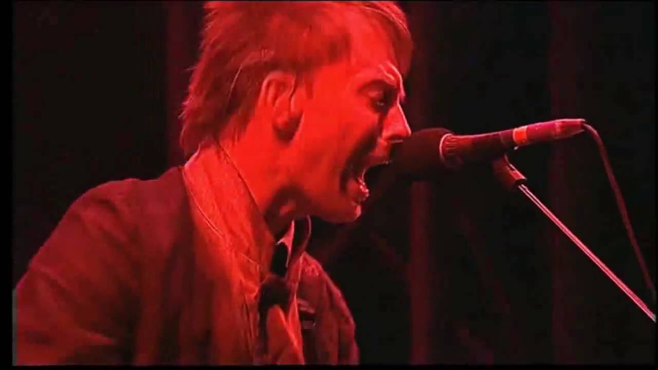[HD] Radiohead - The National Anthem (Glastonbury 2003) - YouTube