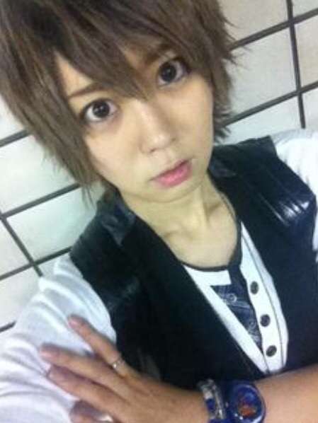 セカオワDJ LOVEと風男塾・青明寺浦正（浦えりか）が真剣交際