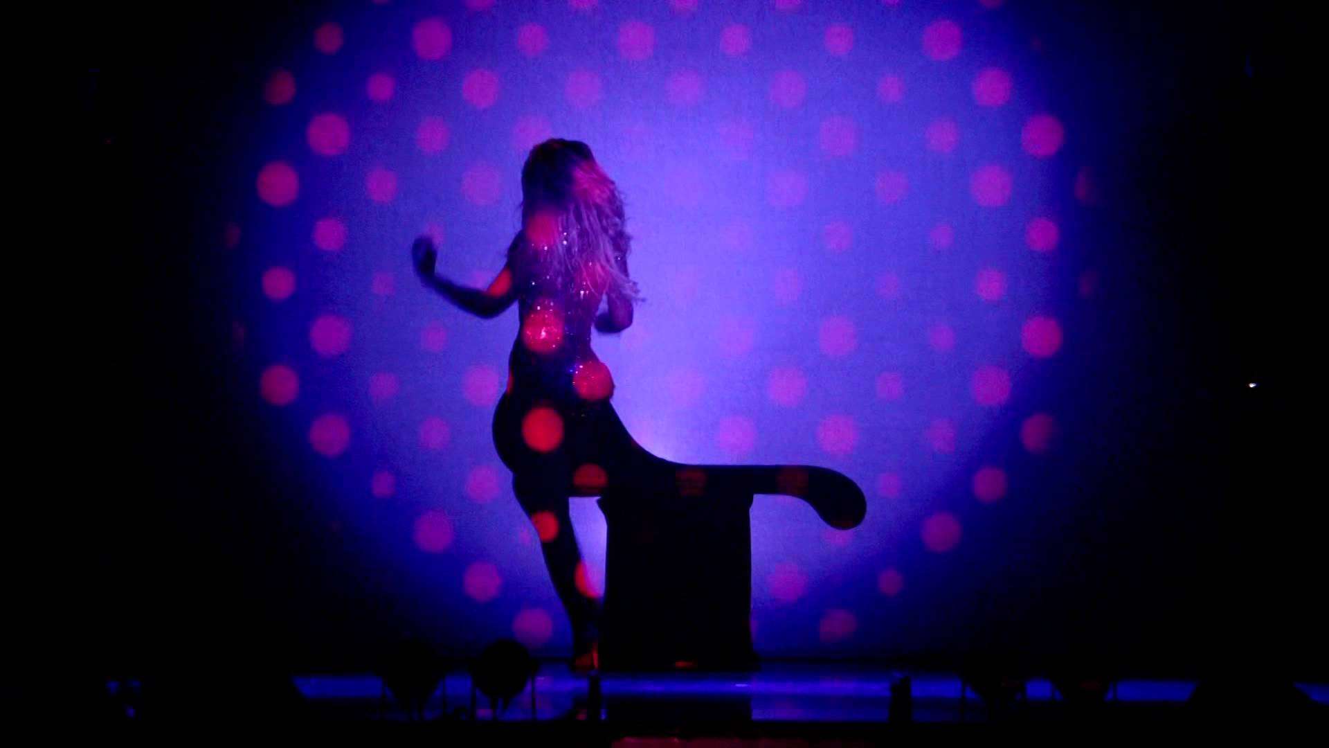 Beyoncé - Partition live at Mrs. Carter Show - YouTube