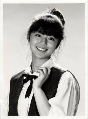 有名人のポニーテール画像を貼るトピ