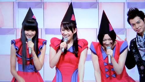 嵐の“暴露本”第二弾が出版！ 櫻井翔はKAT-TUNを小馬鹿、松本潤は小雪にキレた…。