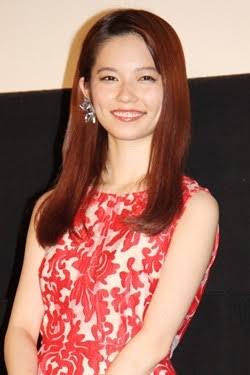 AKB48・島崎遥香 同世代のグラドルに噛み付く「自分モテるみたいな…」