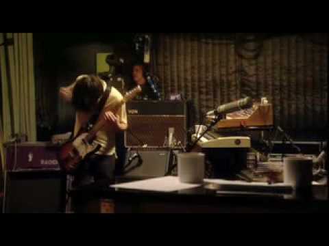 Bodysnatchers - Radiohead live from the basement - YouTube