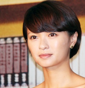 榮倉奈々、筋トレで鍛えた美ボディ披露「自信につながりました」