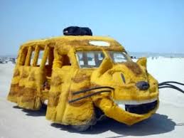 変な構造の車トピ