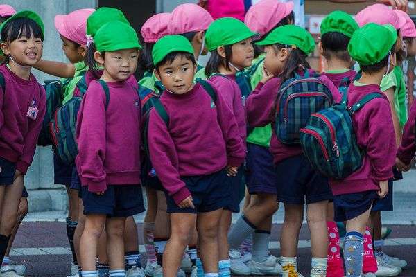 小学生の時「バスのビデオ」で何を見た？→カオスな回答多数 – しらべぇ ｜ 気になるアレを大調査ニュース！
