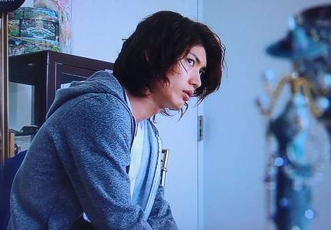 冷めた（冷たい）顔がカッコいい有名人ください
