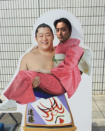 こっち見ないでの画像