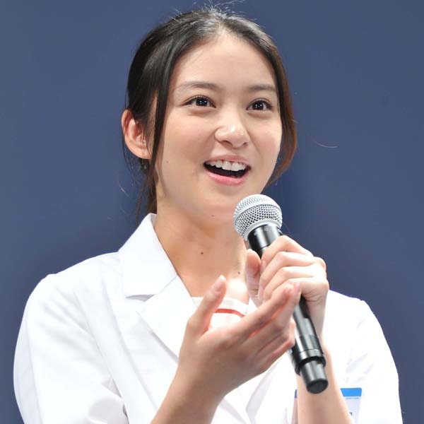「フラジャイル」ヒロイン役好評 武井咲は“準主役”で光る （日刊ゲンダイ） - Yahoo!ニュース