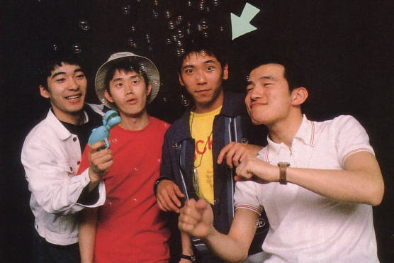 初期の頃のアーティスト画像を貼るトピ