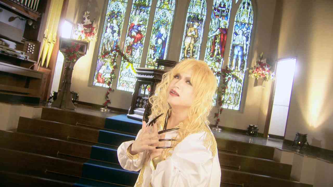 ゴールデンボンバー「欲望の歌」FULL PV - YouTube