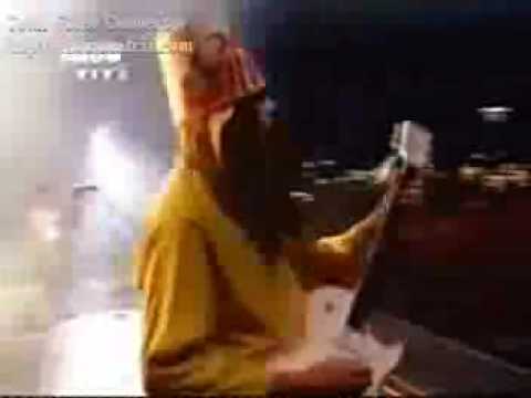 guns&roses welcome to the jungle  - YouTube