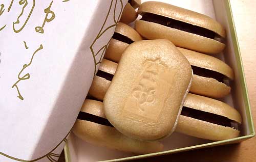 食べたことのある菓子折りとその感想などを教えて下さい。