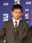 痛いニュース(ﾉ∀`) : 杉村太蔵議員、週刊誌で告白　乳児を自宅に放置し夫婦で外食→脱水症状に - ライブドアブログ