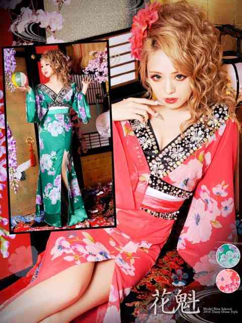 和洋折衷なドレスを貼るトピ