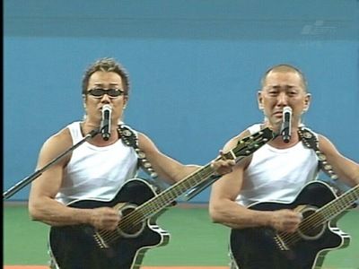 長渕剛が初サイン会で持論展開「音楽界腐っている」