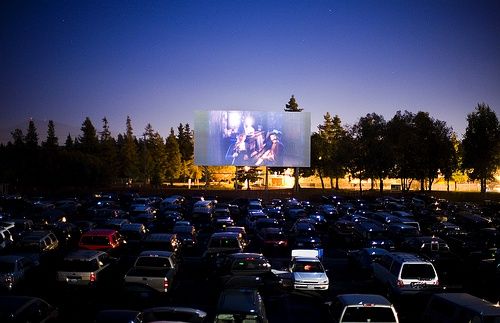 これでもギリギリ？ 映画館の入場料はなぜ1800円もするのか