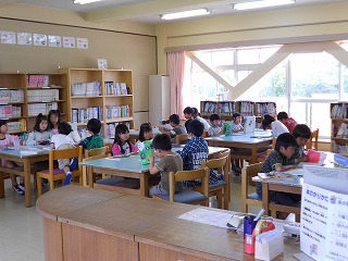 小学校の図書室で人気があった本