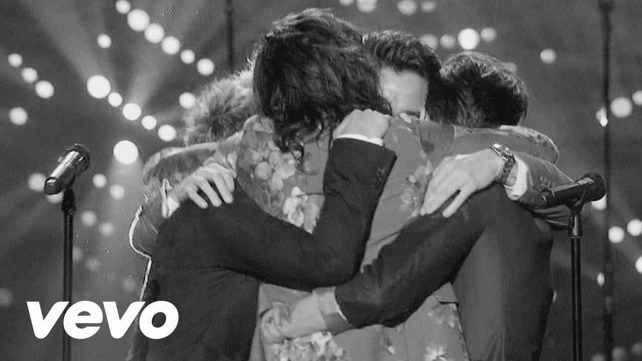 One Direction - History (Official Video) - YouTube