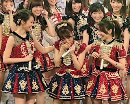 AKB、5年半ぶり新公演　メンバーが感謝を捧げたアノ人
