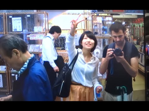 Exploring Shinjuku Gyoen with New Friend - YouTube