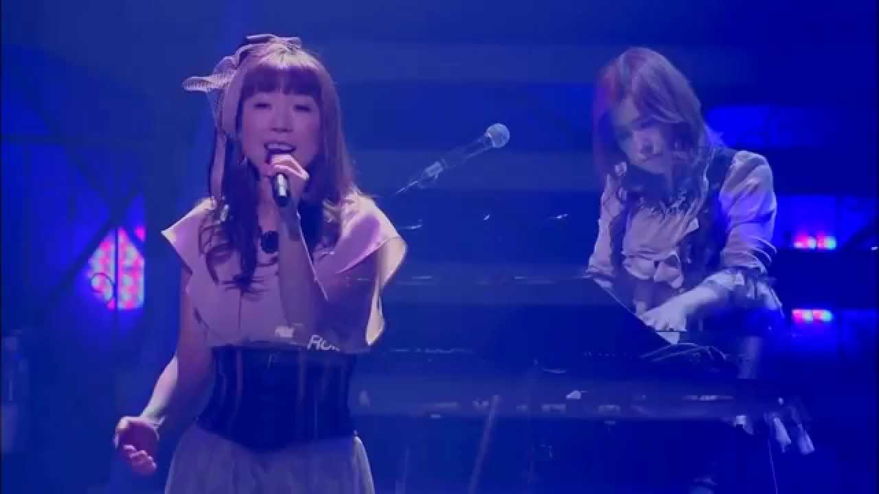 Yuki Kajiura LIVE - In the Land of Twilight under the Moon 2014 - YouTube