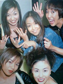 初期の頃のアーティスト画像を貼るトピ