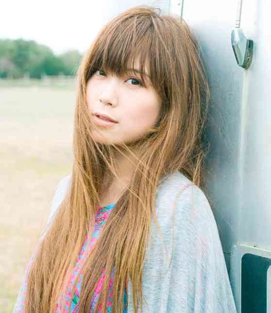 ロングヘアが似合う芸能人