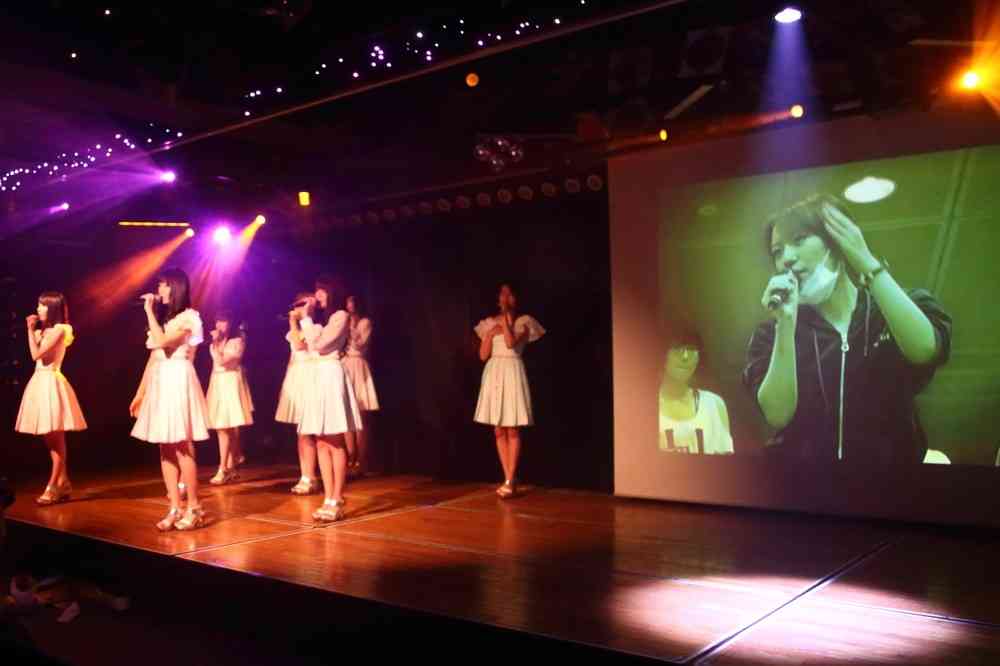 AKB、5年半ぶり新公演　メンバーが感謝を捧げたアノ人 : J-CASTニュース