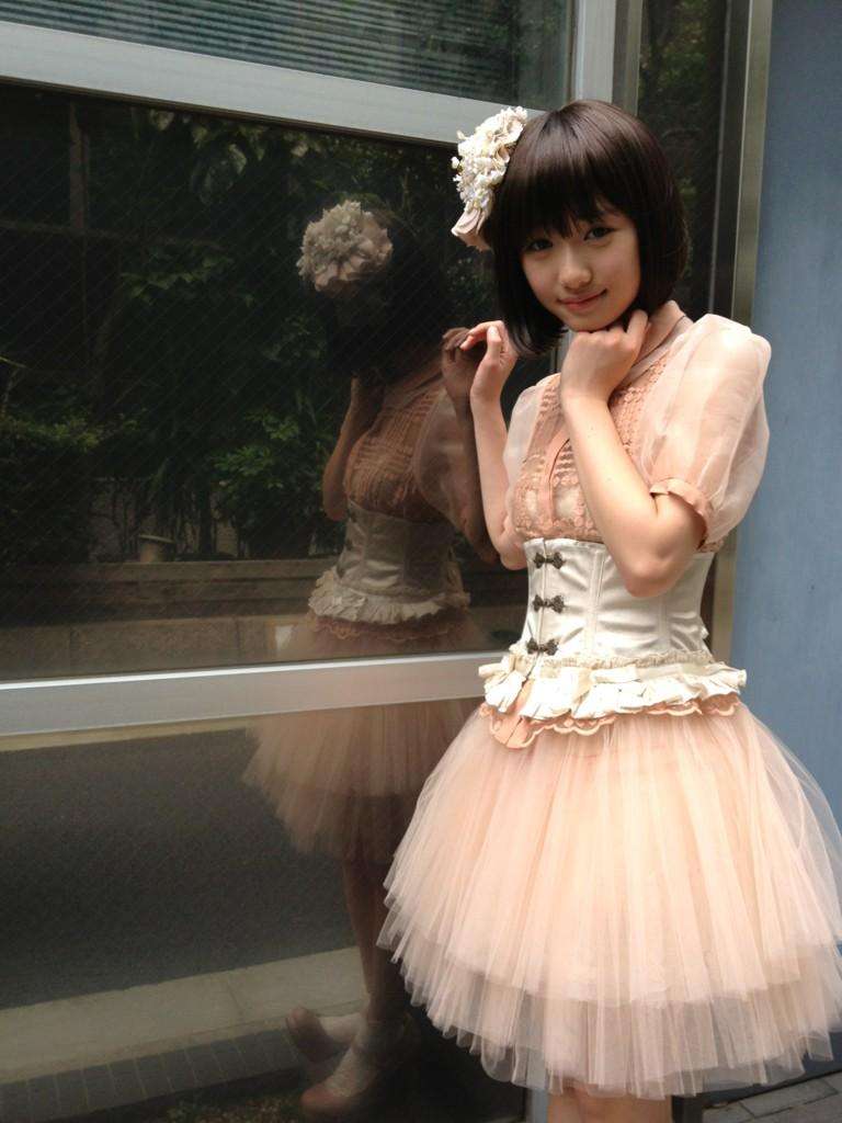 モーニング娘。’16工藤遥、写真集でビキニ姿「ビジュアル担当として責任を」