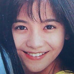華原朋美、弟との幼少期写真に反響！「美少女」「姉妹みたい」
