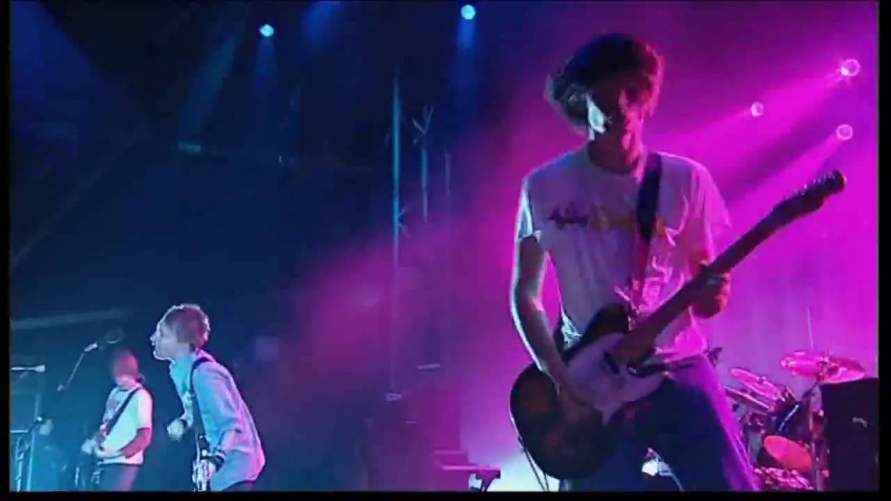 [HD] Radiohead - Just (Glastonbury 2003) - YouTube