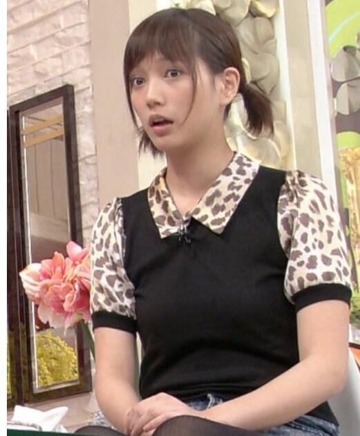 芸能人のツインテールを貼るトピ
