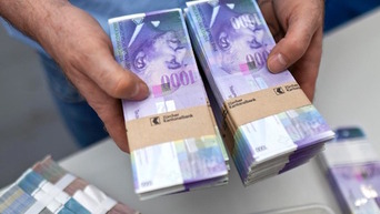 痛いニュース(ﾉ∀`) : スイスがベーシッインカムで全国民に月30万円支給へ - ライブドアブログ