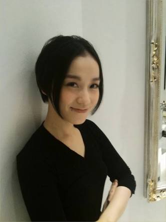 篠原ともえの“おでこ全開”ツインテールに「反則なほど可愛い」