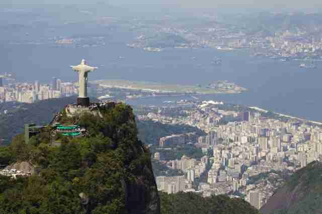 WHOがジカ熱で緊急事態宣言。小頭症パニックのブラジルで中絶是認の署名も : ギズモード・ジャパン