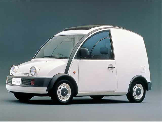 変な構造の車トピ
